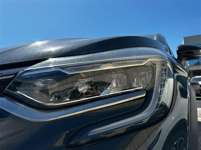RENAULT Captur 01226317_VO38013129