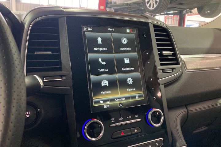 Inside Koleos Diesel  Negro