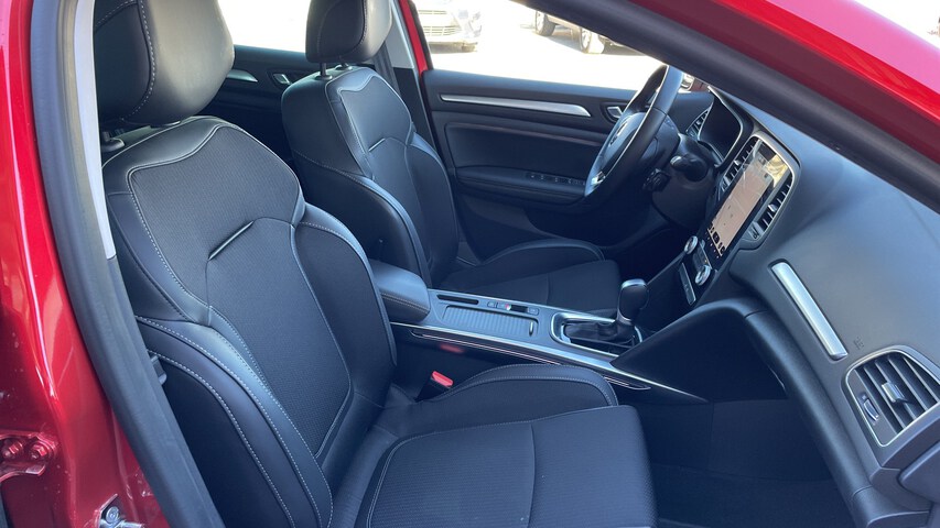 Inside Mégane Híbrido Enchúfable  Rojo Deseo