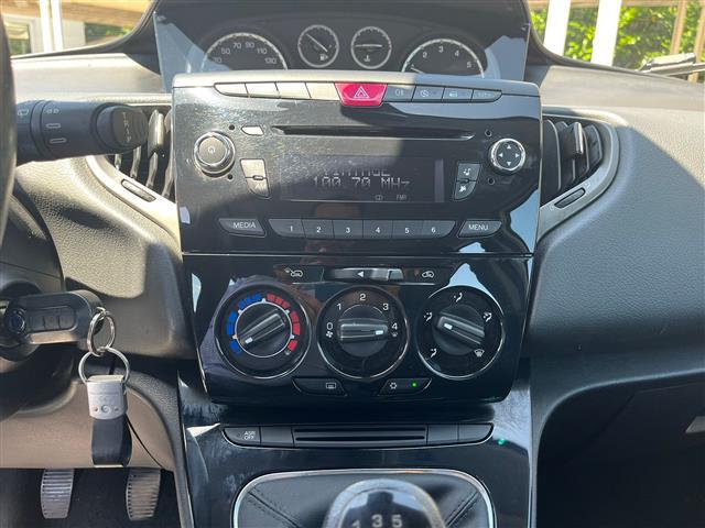 LANCIA Ypsilon 02641522_VO38043366