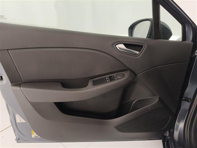 RENAULT Clio V 2019 00189377_VO38023507