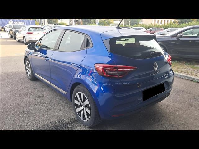 RENAULT Clio 02472656_VO38013041