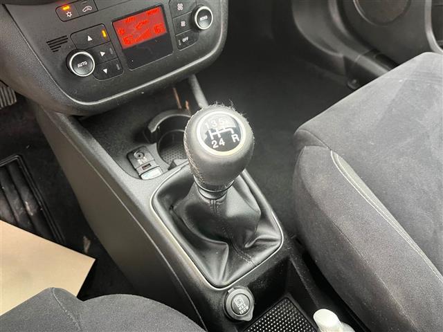 FIAT Punto 02640108_VO38043366