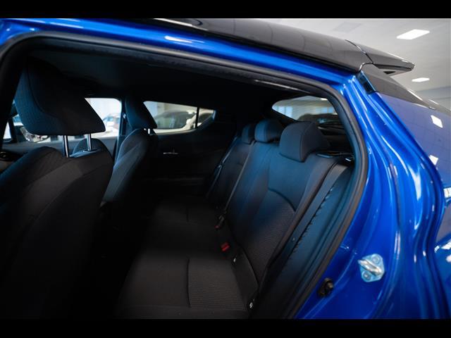 TOYOTA C HR 40002010_VO38053400