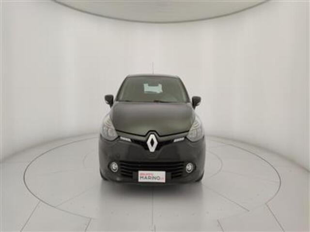RENAULT Clio 02705256_VO38033952