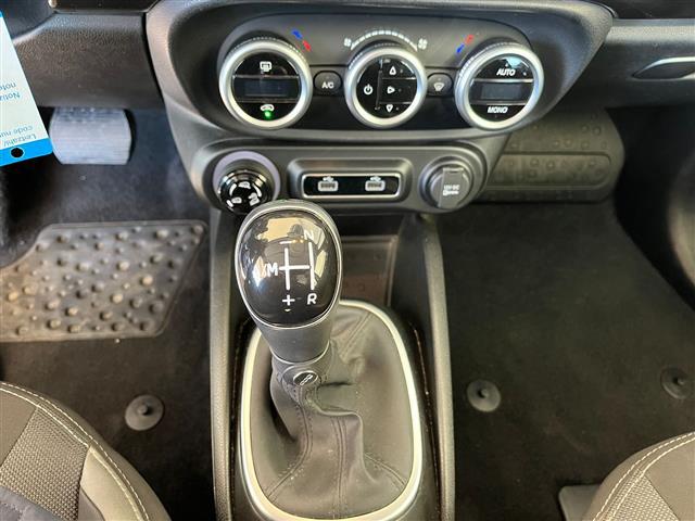 FIAT 500L 02641238_VO38043366