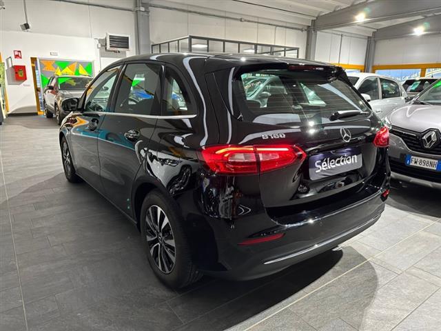 MERCEDES Classe B   W247 2018 00011843_VO38023184