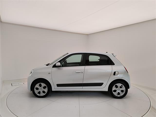 RENAULT Twingo 00961940_VO38023732
