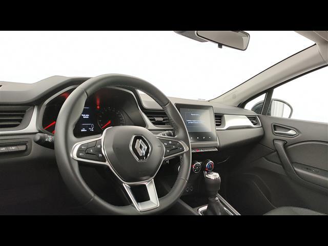 RENAULT Captur 00973840_VO38023732