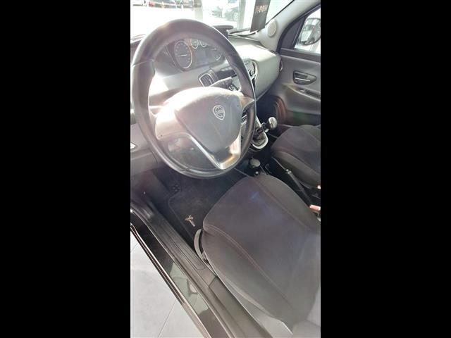 LANCIA Ypsilon 00760406_VO38013074