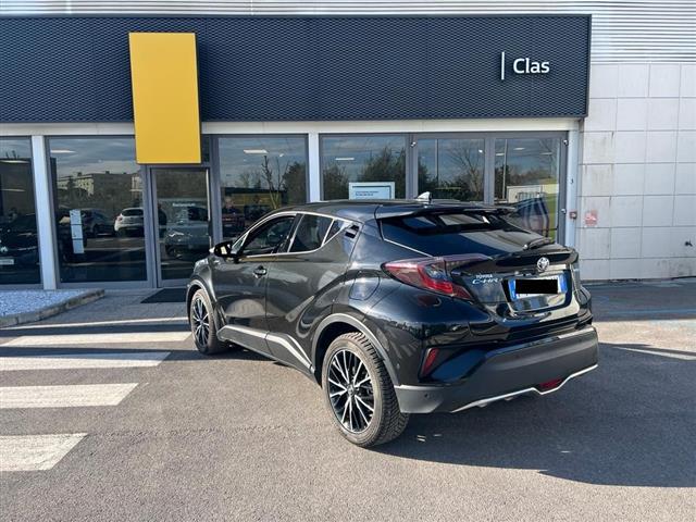 TOYOTA C HR 2016 05856702_VO38013080
