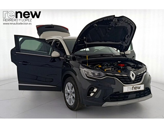 Outside Captur  Negro