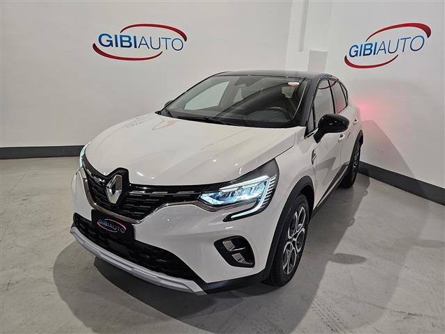 RENAULT Captur 02416116_VO38013170