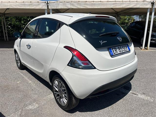 LANCIA Ypsilon 02641522_VO38043366