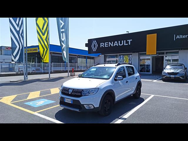 DACIA Sandero  Stepway 00024213_VO38013404