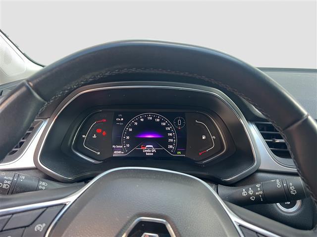 RENAULT Captur 05258500_VO38013034