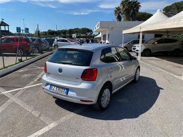 VOLKSWAGEN Polo V 2014 02640086_VO38043366