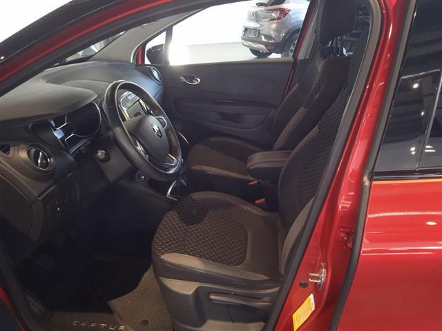 RENAULT Captur I 2013 04825582_VO38013042