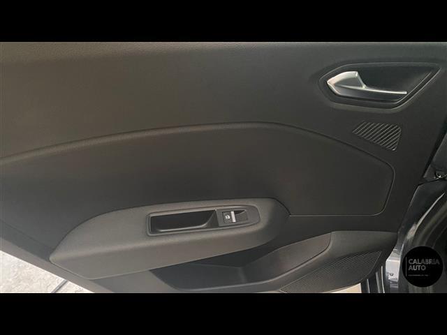 RENAULT Clio V 2019 00006138_VO38033579