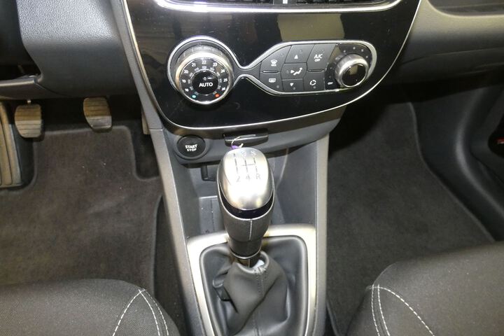 Inside Clio  Blanco