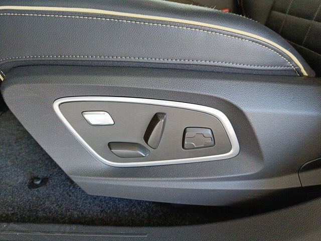 Inside  MEGANE E-TECH 100% ELÉCTRICO  carrocería gris piz