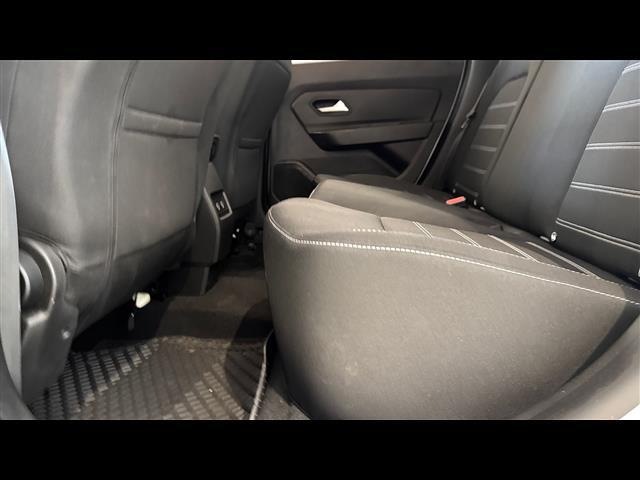 DACIA Duster 04998068_VO38013058