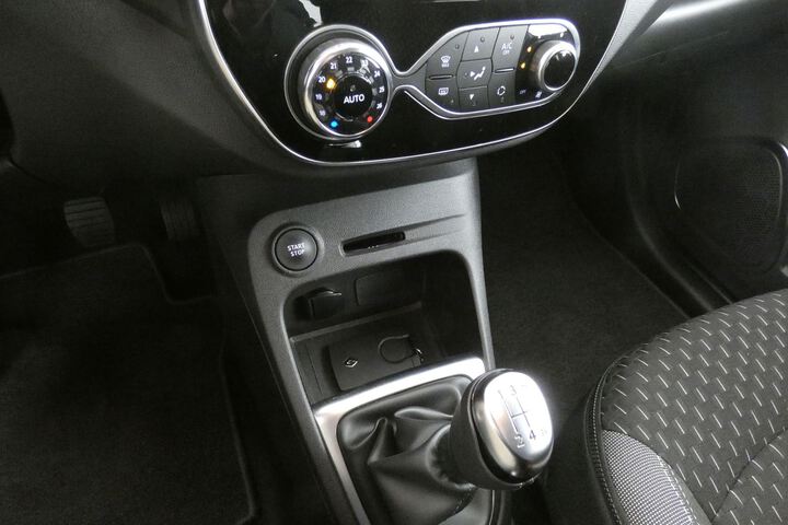Inside Captur  Blanco Nacarado/Tech