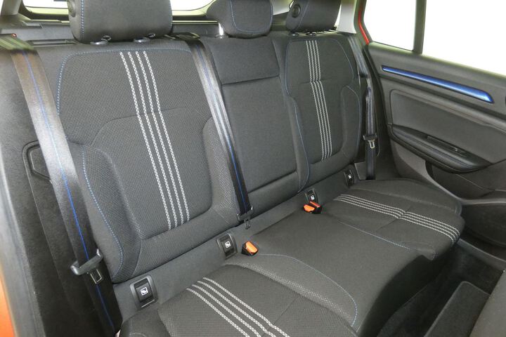 Inside Mégane Sport Tourer Diesel  Rojo Deseo