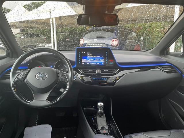 TOYOTA C HR 2016 02640771_VO38043366