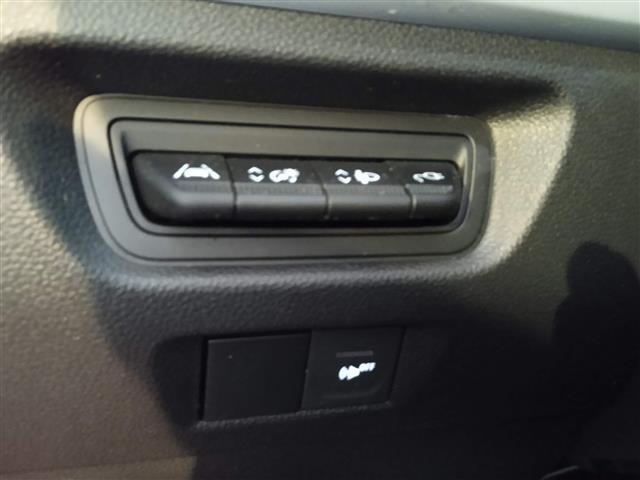 RENAULT ZOE 00014623_VO38043670