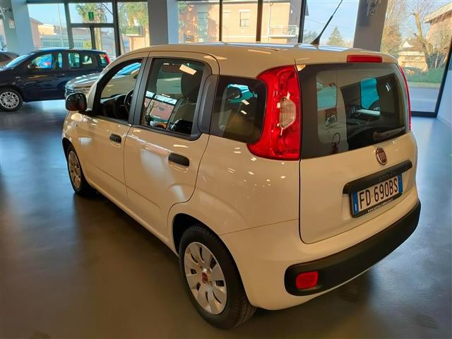 FIAT Panda 04820902_VO38013042