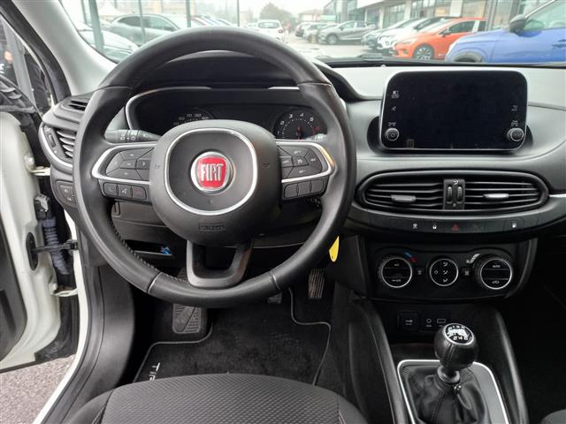 FIAT Tipo 00021904_VO38013018