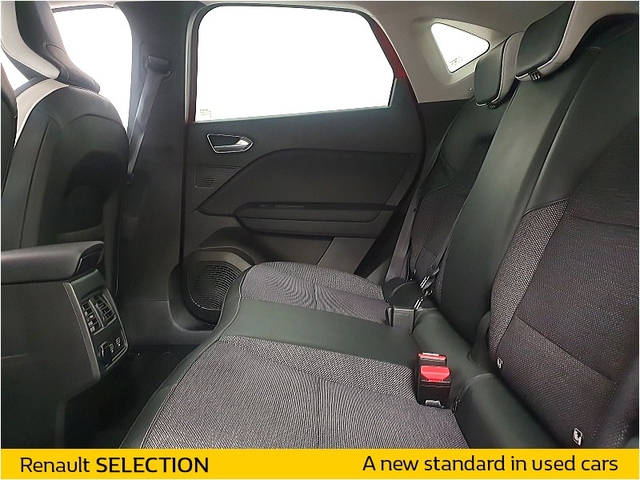 Exterior Captur  Red