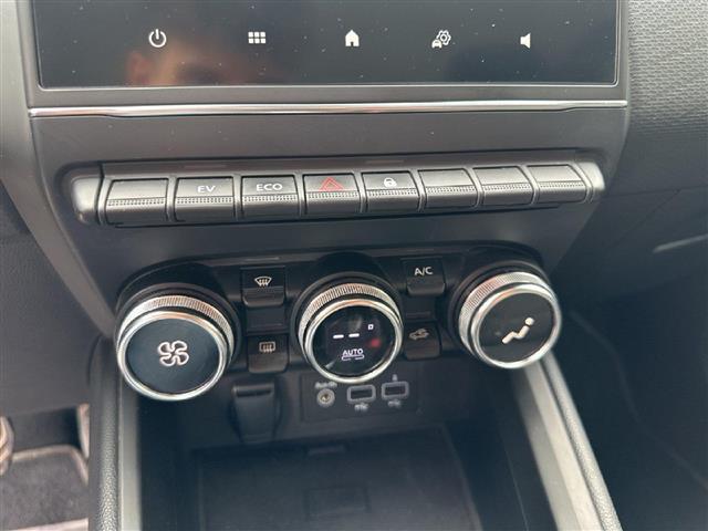 RENAULT Clio 01515159_VO38053436