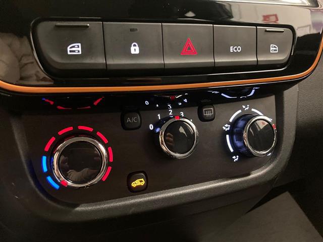 DACIA Spring 00014637_VO38013022