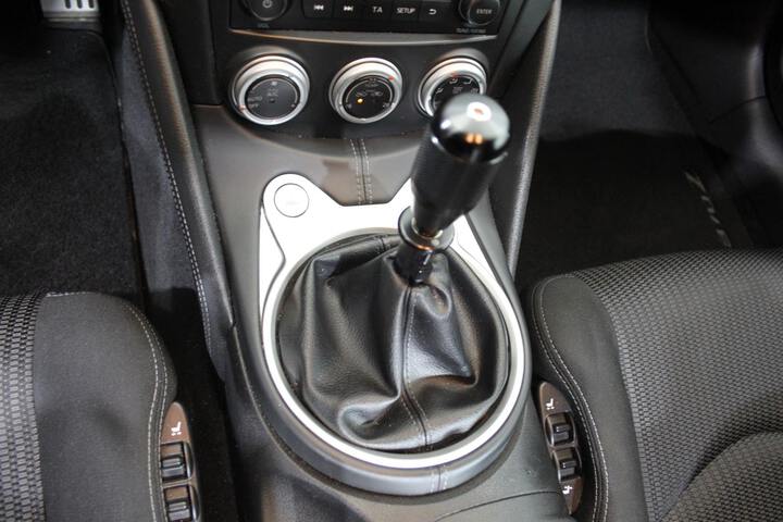 Inside 370Z  GRIS
