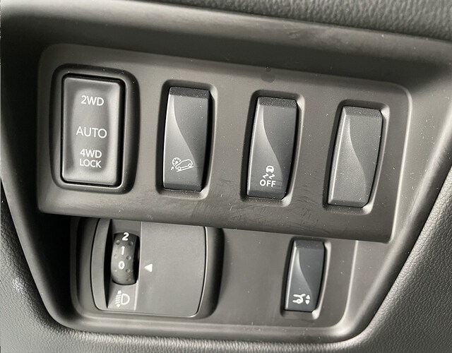 Inside Koleos Diesel  BLANCO