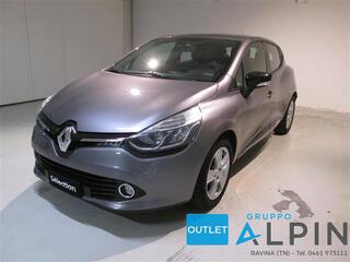 RENAULT Clio 05204931_VO38023397