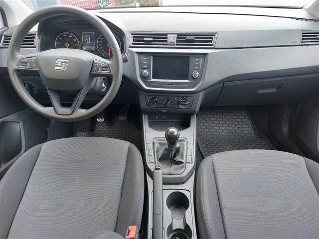 SEAT Arona 2017 05478579_VO38013080