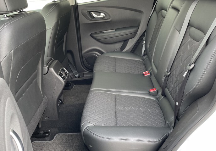 Inside Kadjar  Gris Highland