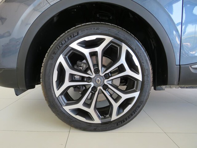 Outside Kadjar  Gris Titanium
