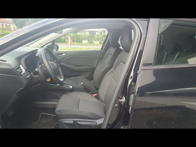 RENAULT Clio 02036503_VO38013041
