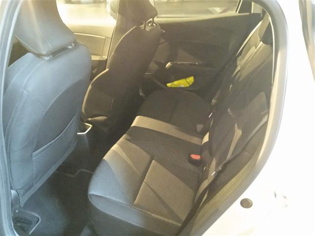 RENAULT Clio 00013935_VO38043670