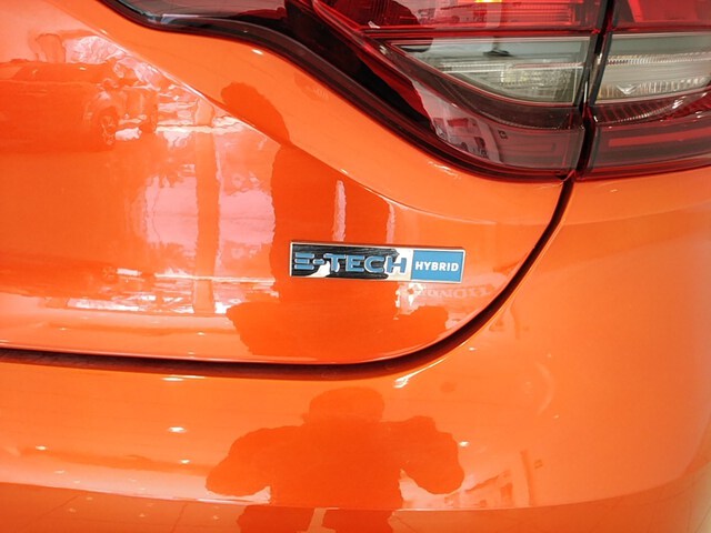 Inside Clio Híbrido  Naranja Valencia