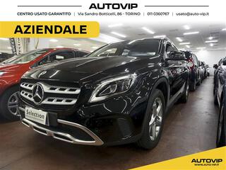 MERCEDES GLA 02323575_VO38053400