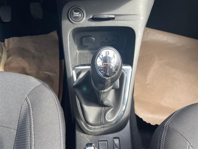 RENAULT Captur I 2013 00390677_VO38023217