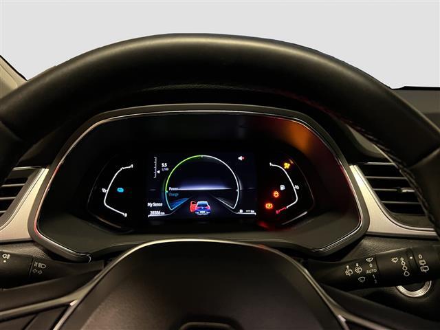 RENAULT Captur 05256750_VO38013034