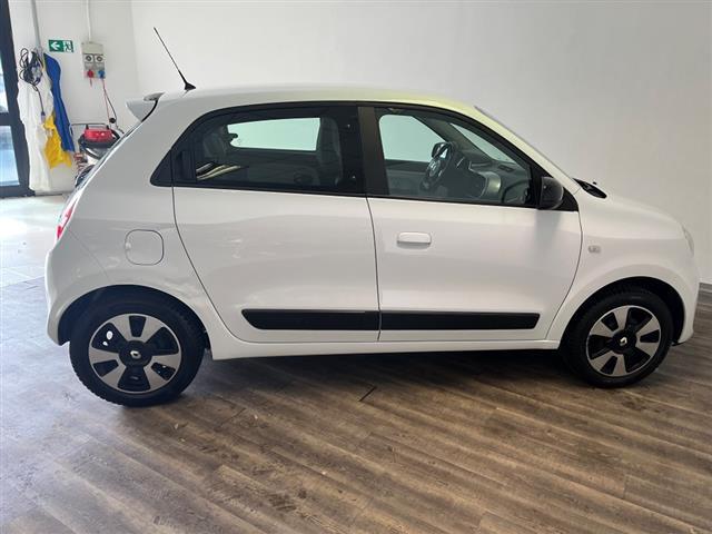 RENAULT Twingo III 2019 03274050_VO38043894