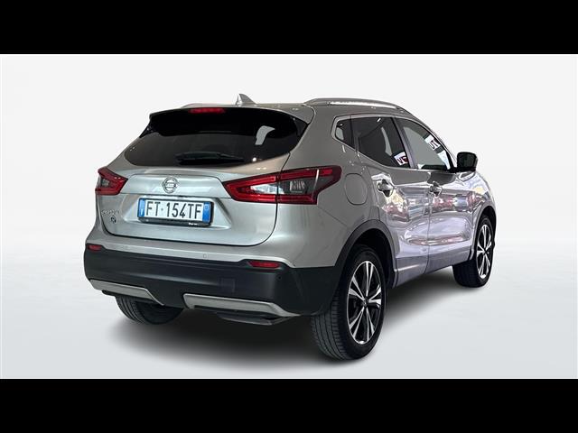 NISSAN Qashqai 04998257_VO38013058