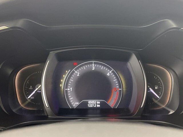 Inside Koleos Diesel  Gris Tornado